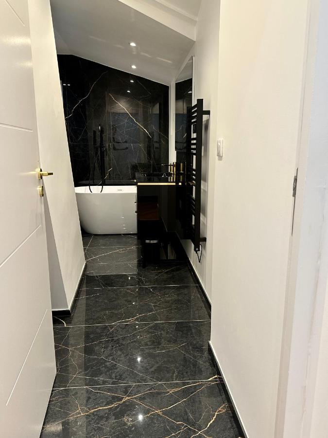 Bel Appartement Avec Parking Au Coeur De Reims Zewnętrze zdjęcie