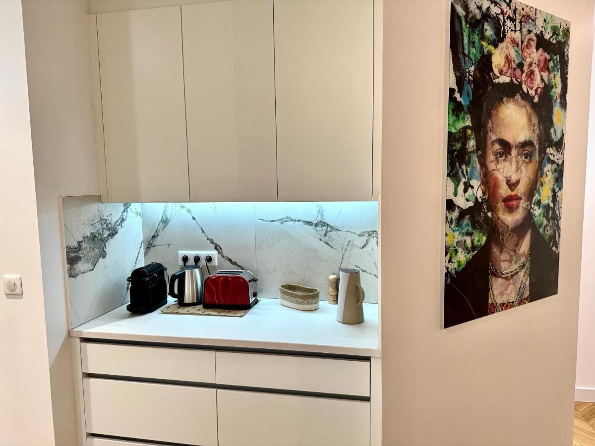 Bel Appartement Avec Parking Au Coeur De Reims Zewnętrze zdjęcie